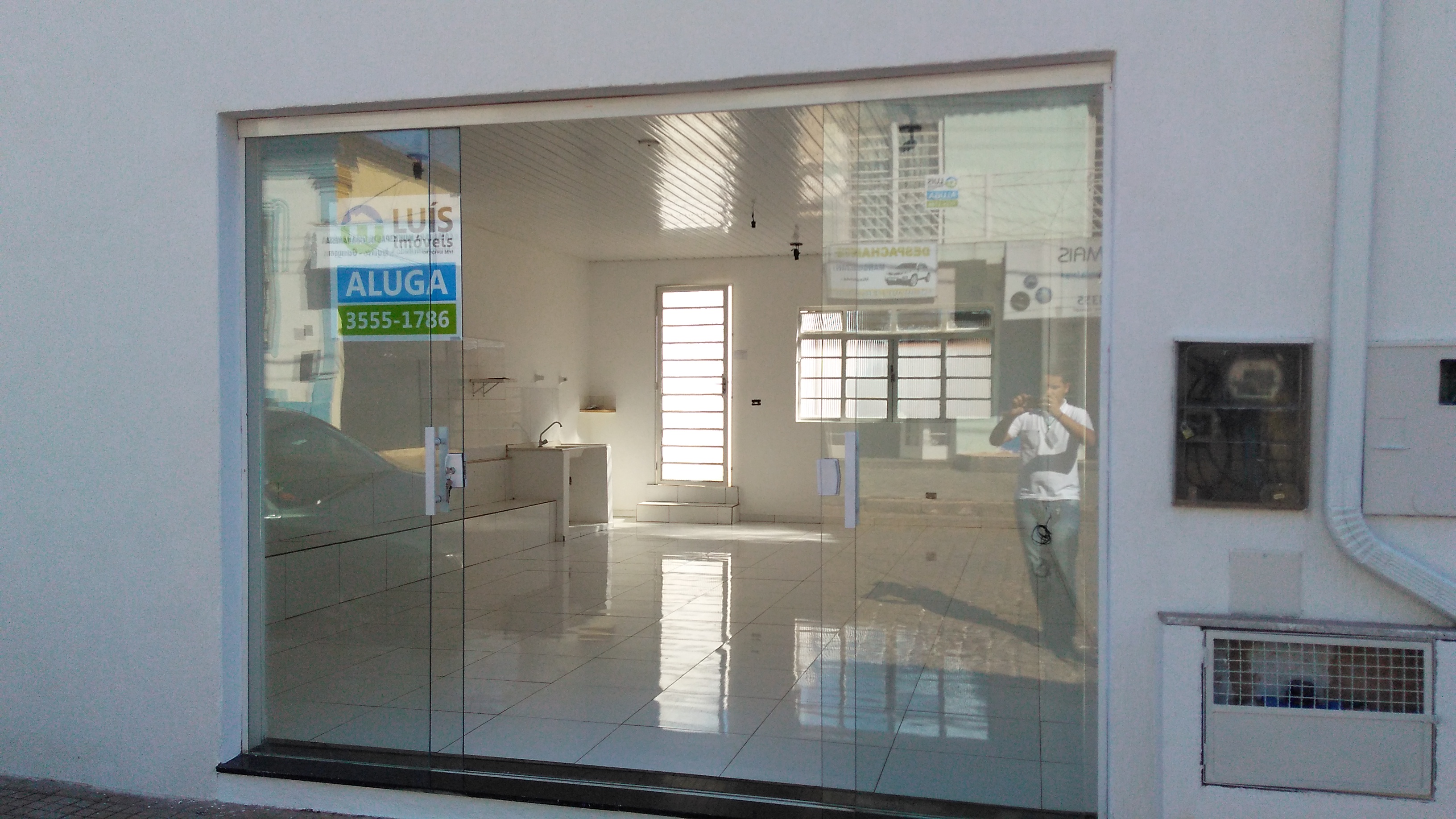 Cômodo Comercial para Aluguel – Rua Afonso Pena – Centro
